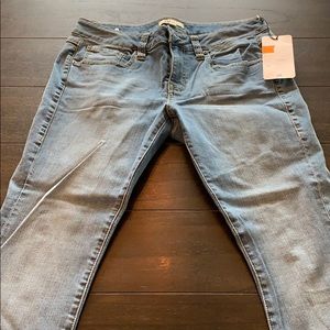 CABI women’s jeans size 8 new with tags